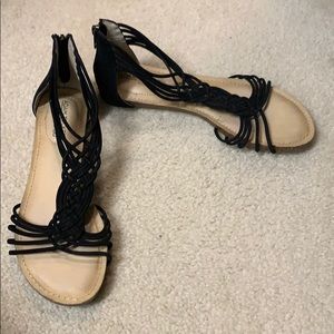 adam tucker cali sandal